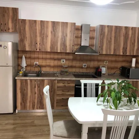 E&k Cozy Place Near Apartment Tirana